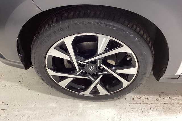 Hyundai KONA 1.0 TGDi 48V MHEV Ultimate 5dr White