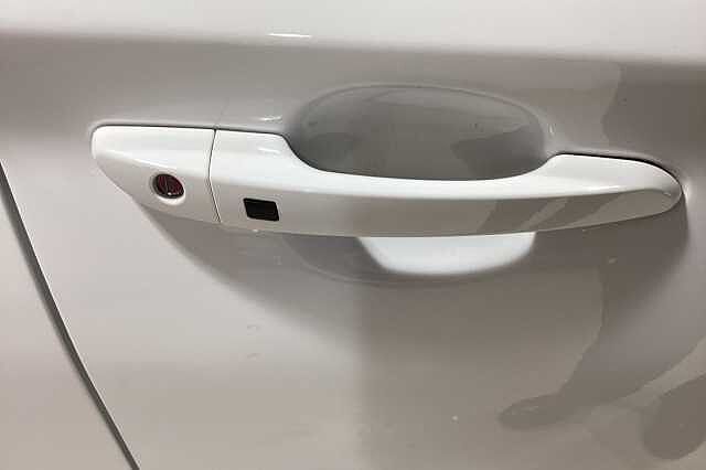 Hyundai KONA 1.0 TGDi 48V MHEV Ultimate 5dr White