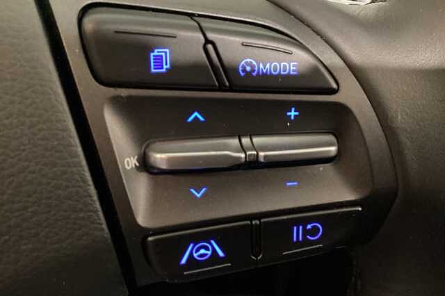 Hyundai KONA 1.0 TGDi 48V MHEV Ultimate 5dr White