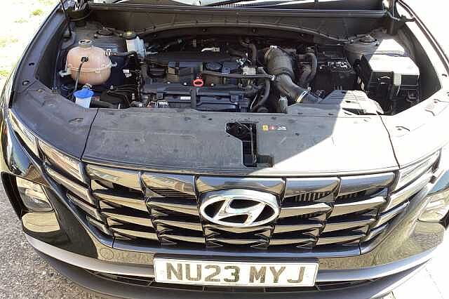Hyundai TUCSON 1.6 TGDi 48V MHD SE Connect 5dr 2WD DCT