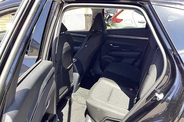 Hyundai TUCSON 1.6 TGDi 48V MHD SE Connect 5dr 2WD DCT
