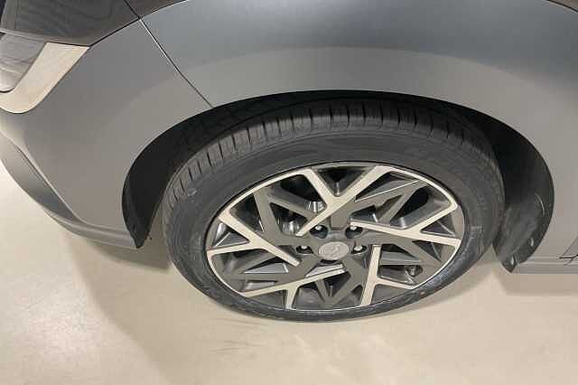 Hyundai KONA 1.6 GDi Hybrid Premium 5dr DCT Black