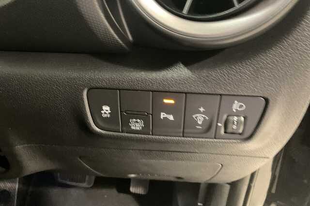 Hyundai KONA 1.6 GDi Hybrid Premium 5dr DCT Black