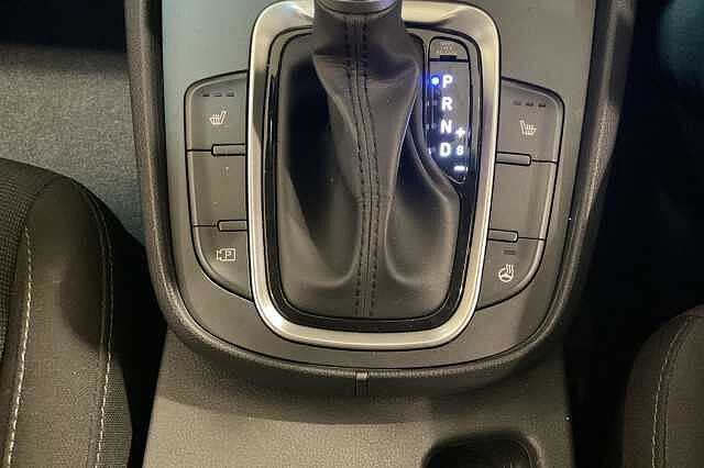 Hyundai KONA 1.6 GDi Hybrid Premium 5dr DCT Black