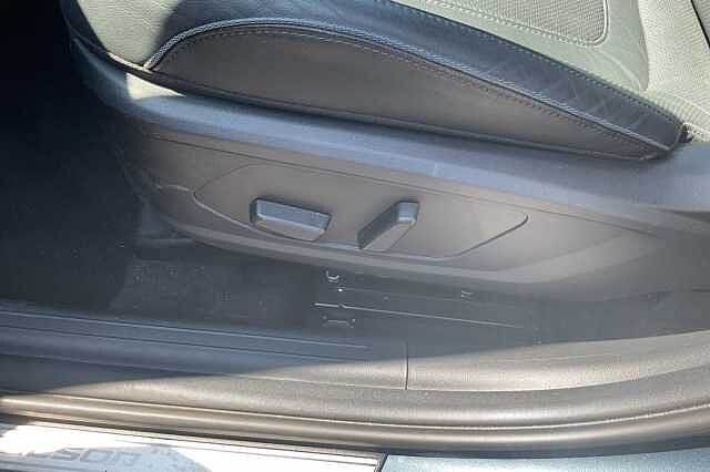 Hyundai TUCSON 1.6 TGDi Hybrid 230 Ultimate 5dr 2WD Auto Blue