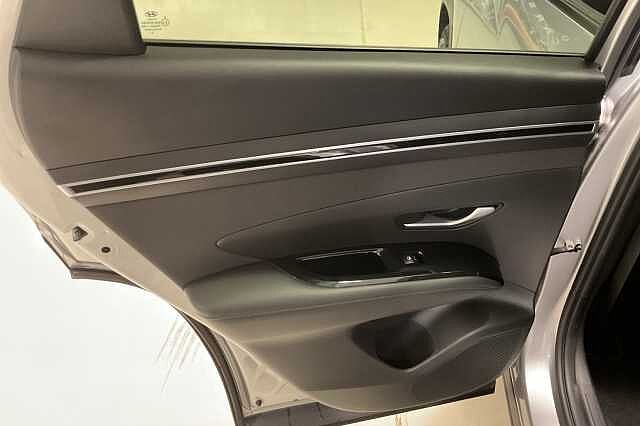 Hyundai TUCSON 1.6 TGDi Hybrid 230 SE Connect 5dr 2WD Auto