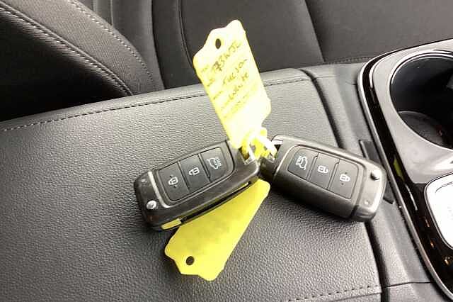 Hyundai Tucson 1.6 T-GDi Hybrid Aut. 2023MY SE Connect