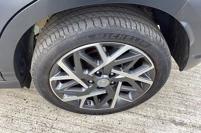 Hyundai Kona 1.6 GDi Hybrid DCT 2023MY Premium