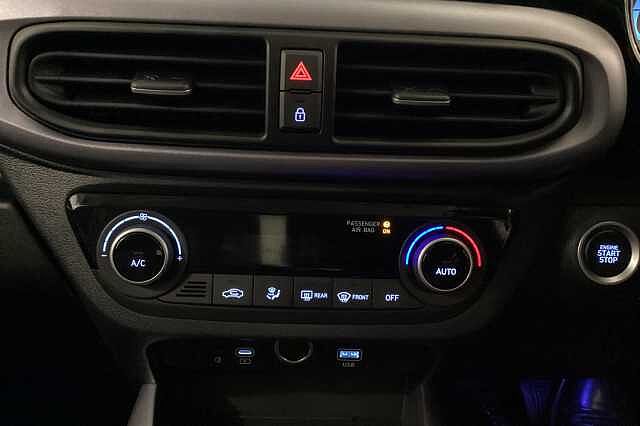 Hyundai I10 1.2 [79] Premium 5dr Auto [Nav] Hatchback