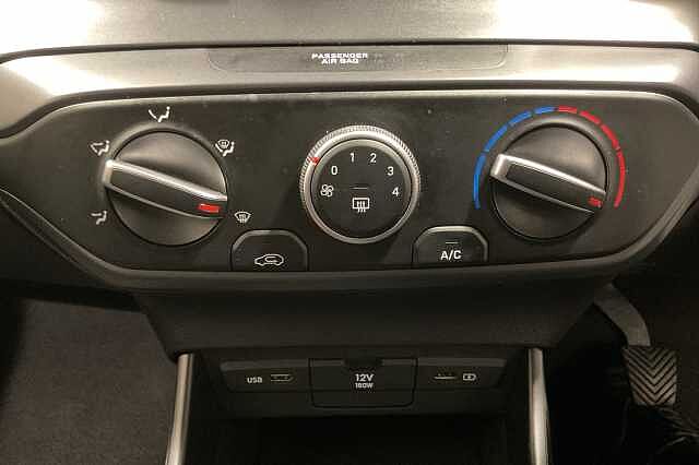 Hyundai I20 1.0T GDi 48V MHD SE Connect 5dr Grey