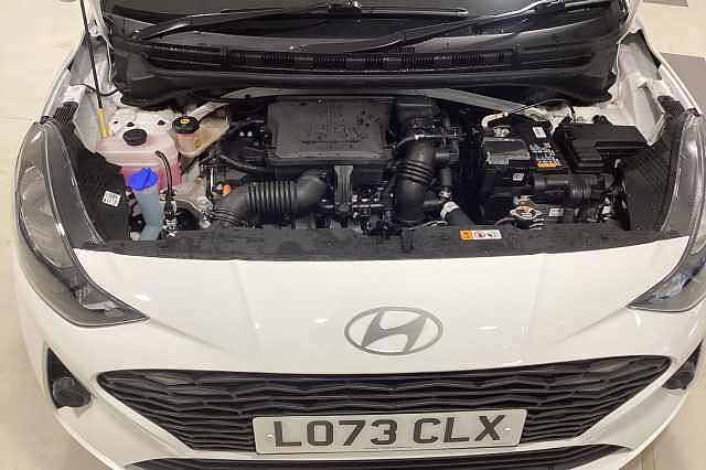 Hyundai i10 1.2 Advance 5dr Auto