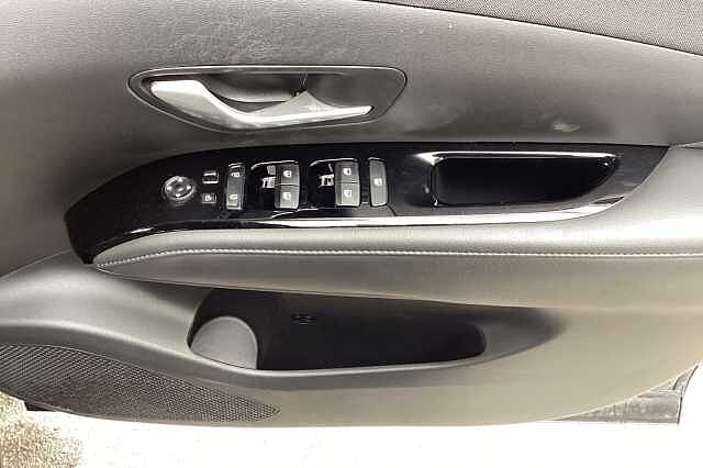 Hyundai TUCSON 1.6 TGDi Hybrid 230 SE Connect 5dr 2WD Auto