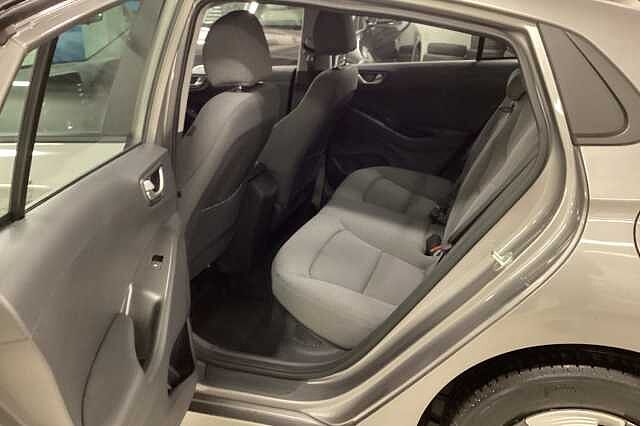 Hyundai IONIQ 1.6 GDi Hybrid Premium SE 5dr DCT