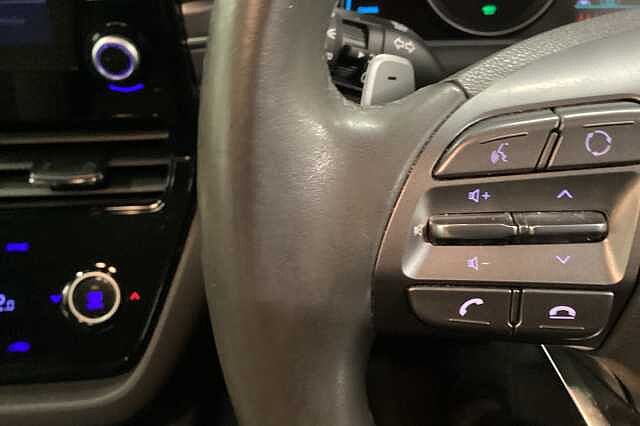 Hyundai IONIQ 1.6 GDi Hybrid Premium SE 5dr DCT