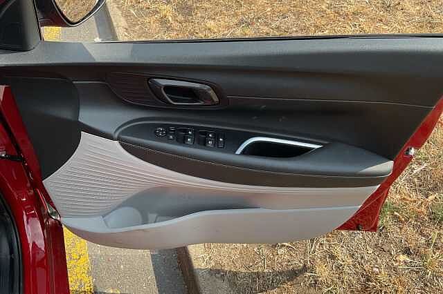Hyundai i20 1.0T GDi 90 Tech Line 5dr