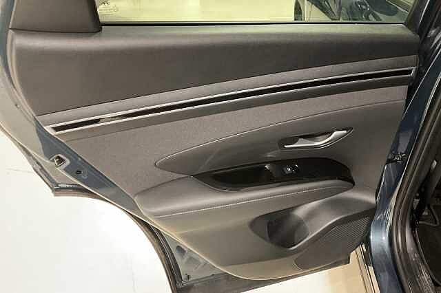 Hyundai TUCSON 1.6 TGDi Hybrid 230 SE Connect 5dr 2WD Auto