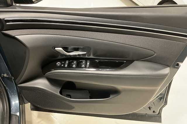 Hyundai TUCSON 1.6 TGDi Hybrid 230 SE Connect 5dr 2WD Auto