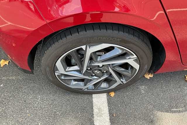 Hyundai i20 1.0T GDi 48V MHD Premium 5dr DCT
