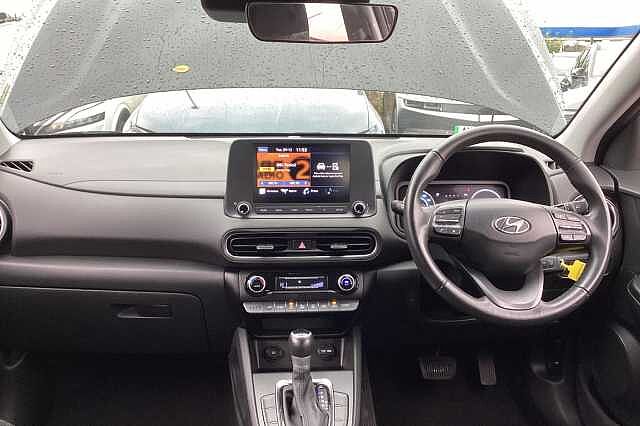 Hyundai KONA 1.6 GDi Hybrid SE Connect 5dr DCT Black