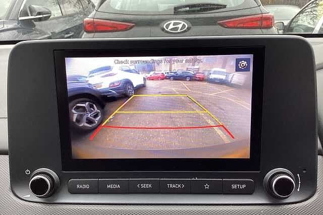 Hyundai KONA 1.6 GDi Hybrid SE Connect 5dr DCT Black