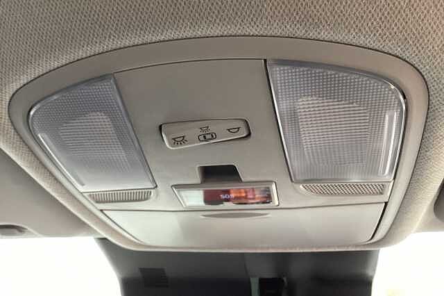 Hyundai KONA 1.6 GDi Hybrid SE Connect 5dr DCT Black