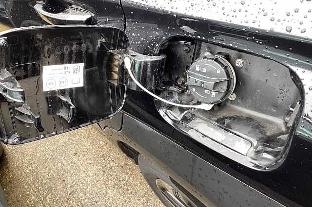 Hyundai KONA 1.6 GDi Hybrid SE Connect 5dr DCT Black