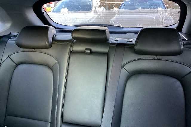 Hyundai KONA 1.6 GDi Hybrid Ultimate 5dr DCT Black