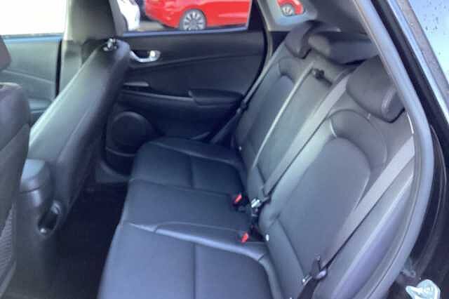 Hyundai KONA 1.6 GDi Hybrid Ultimate 5dr DCT Black