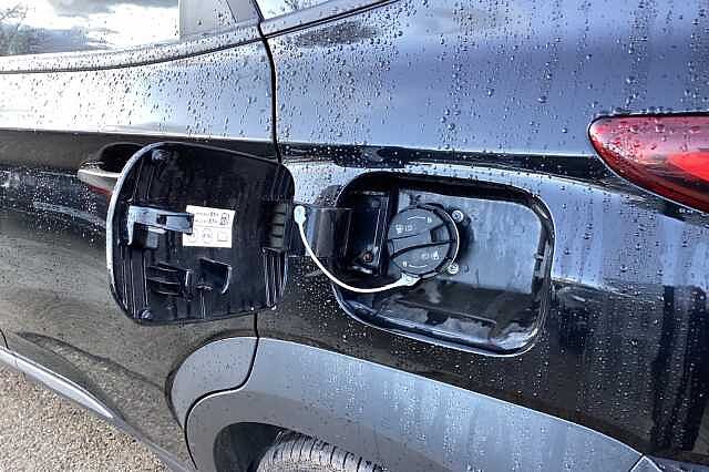 Hyundai KONA 1.6 GDi Hybrid Ultimate 5dr DCT Black