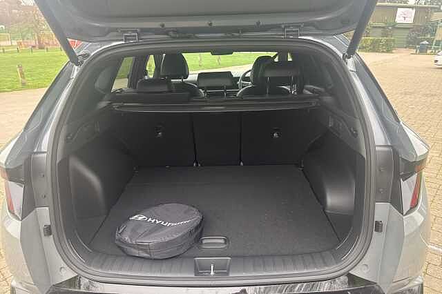 Hyundai TUCSON 1.6T Plug-in Hybrid N Line 5dr 4WD Auto Grey