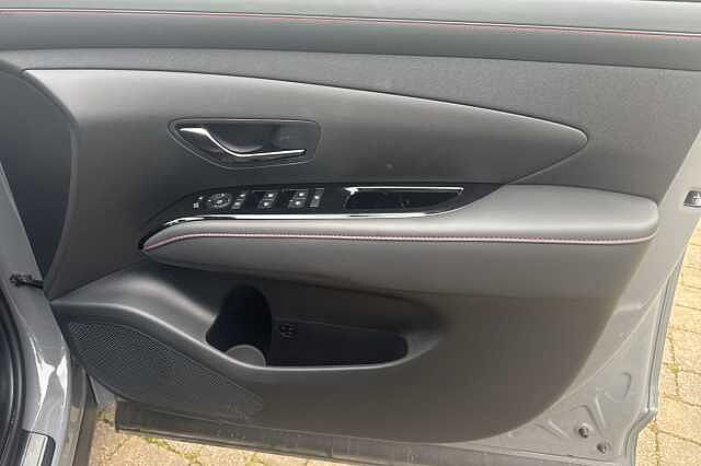 Hyundai TUCSON 1.6T Plug-in Hybrid N Line 5dr 4WD Auto Grey