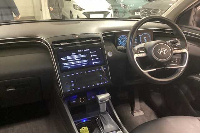 Hyundai TUCSON 1.6 TGDi 48V MHD Ultimate 5dr 2WD DCT Black