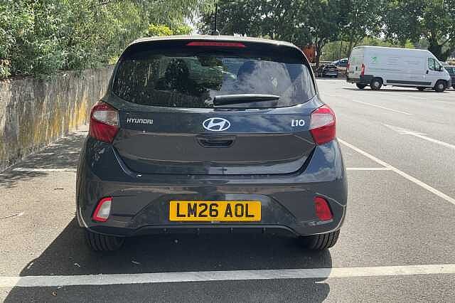 Hyundai i10 1.0 [63] Premium 5dr Auto [Nav]