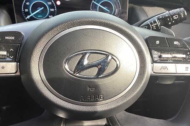 Hyundai TUCSON 1.6 TGDi Hybrid 230 Premium 5dr 2WD Auto White
