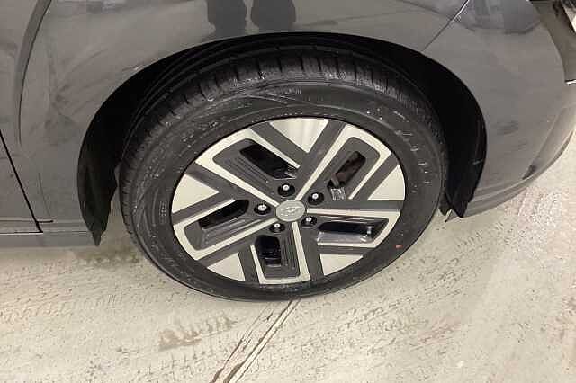 Hyundai KONA 150kW Premium 64kWh 5dr Auto