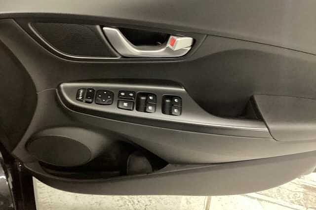 Hyundai KONA 150kW Premium 64kWh 5dr Auto