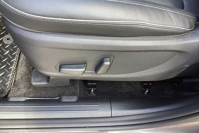 Hyundai SANTA FE 1.6 TGDi Hybrid Ultimate 5dr 4WD Auto