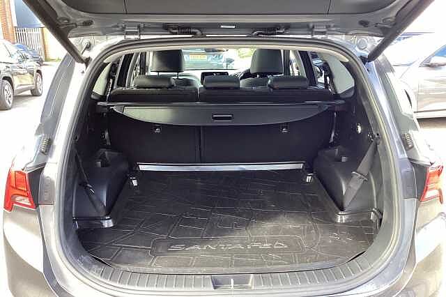 Hyundai SANTA FE 1.6 TGDi Hybrid Ultimate 5dr 4WD Auto