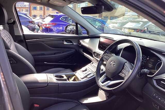 Hyundai SANTA FE 1.6 TGDi Hybrid Ultimate 5dr 4WD Auto