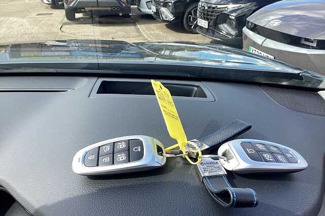 Hyundai SANTA FE 1.6 TGDi Hybrid Ultimate 5dr 4WD Auto