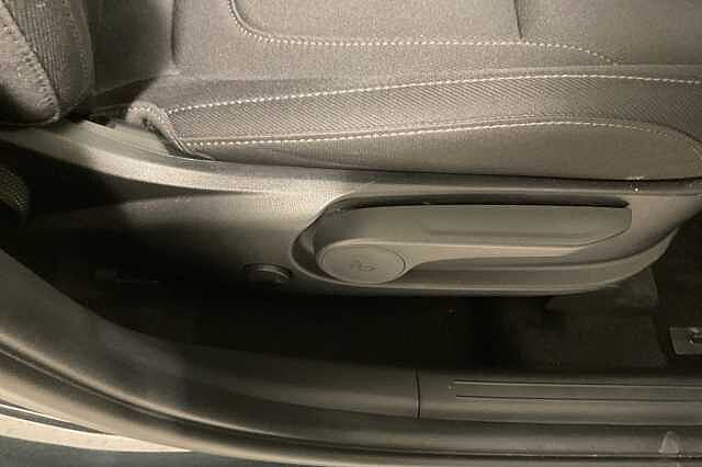Hyundai TUCSON 1.6 TGDi Hybrid 230 SE Connect 5dr 2WD Auto Blue