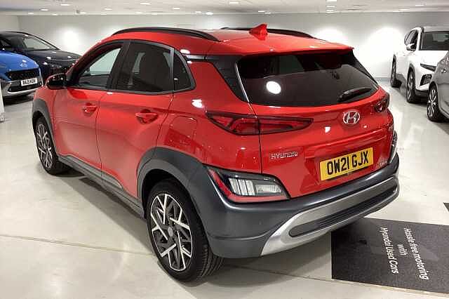 Hyundai KONA 1.6 GDi Hybrid Premium 5dr DCT Red