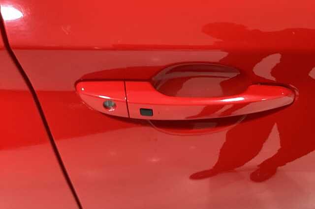 Hyundai KONA 1.6 GDi Hybrid Premium 5dr DCT Red