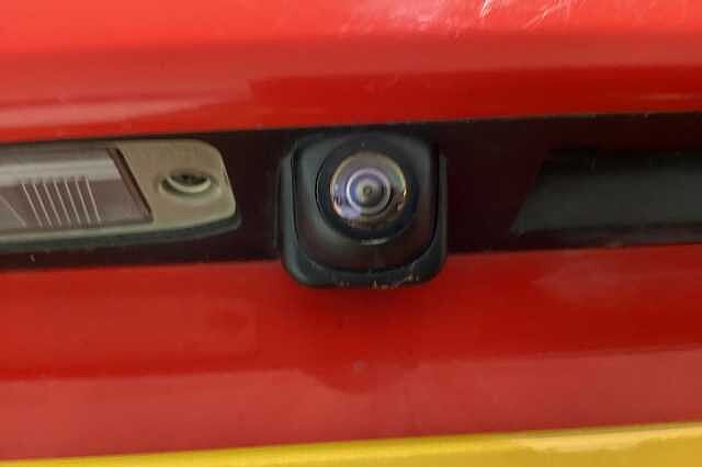 Hyundai KONA 1.6 GDi Hybrid Premium 5dr DCT Red