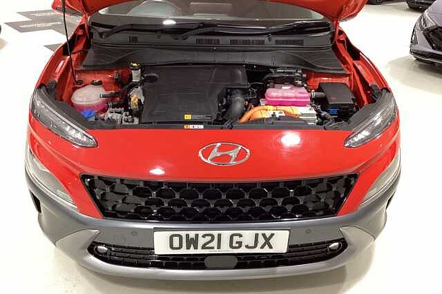 Hyundai KONA 1.6 GDi Hybrid Premium 5dr DCT Red