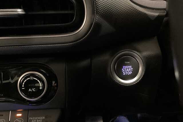 Hyundai KONA 1.6 GDi Hybrid Premium 5dr DCT Red