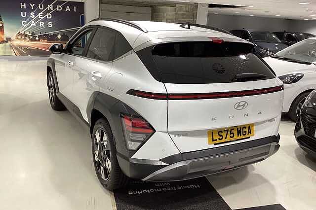 Hyundai KONA 1.6 GDi Hybrid Ultimate 5dr DCT Hatchback White