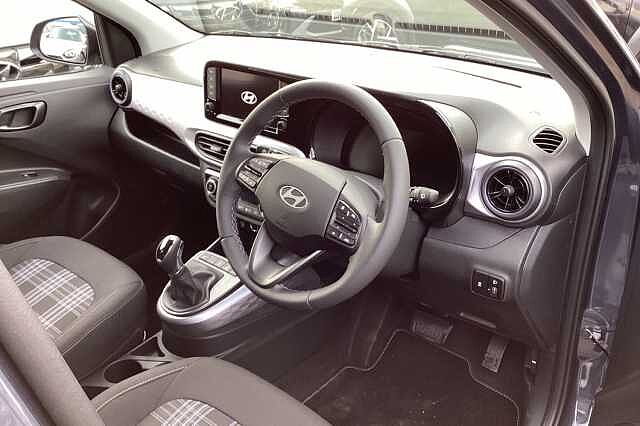 Hyundai I10 1.0 [63] Premium 5dr Auto [Nav] Grey