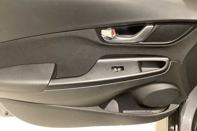 Hyundai KONA 1.6 GDi Hybrid SE Connect 5dr DCT Grey