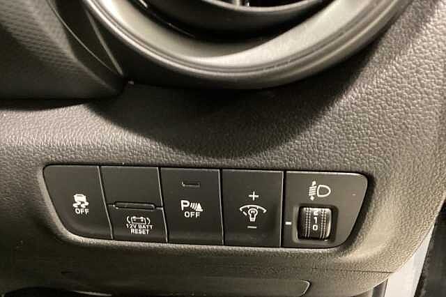 Hyundai KONA 1.6 GDi Hybrid SE Connect 5dr DCT Grey